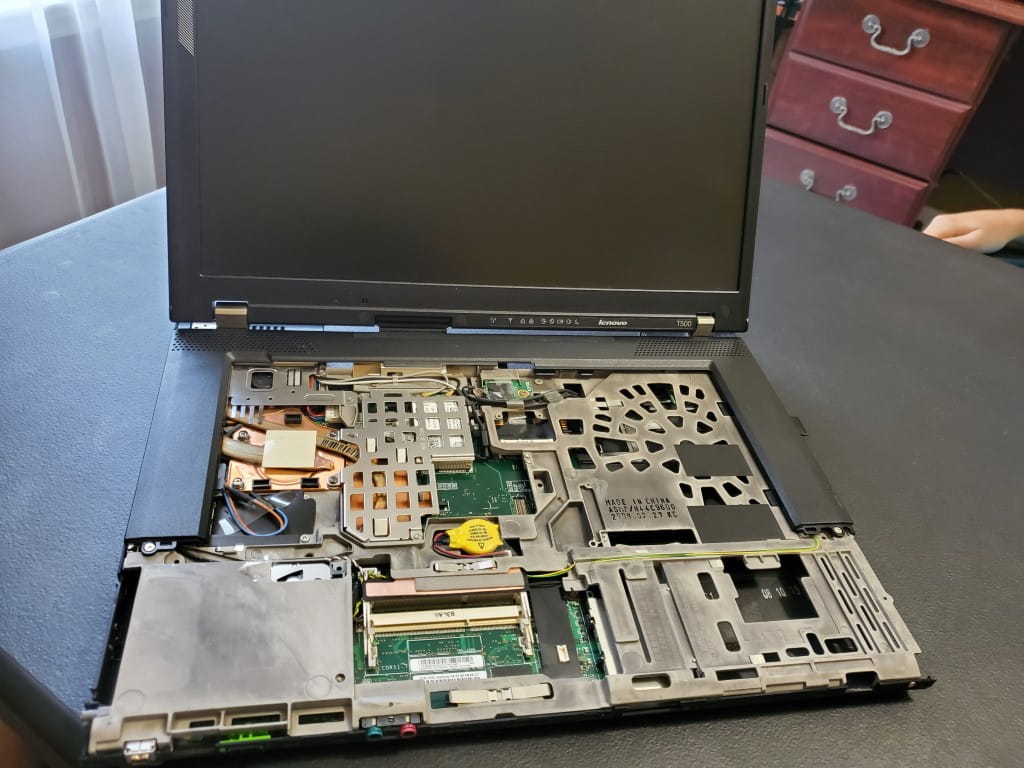 Thinkpad T500 with keyboard removed